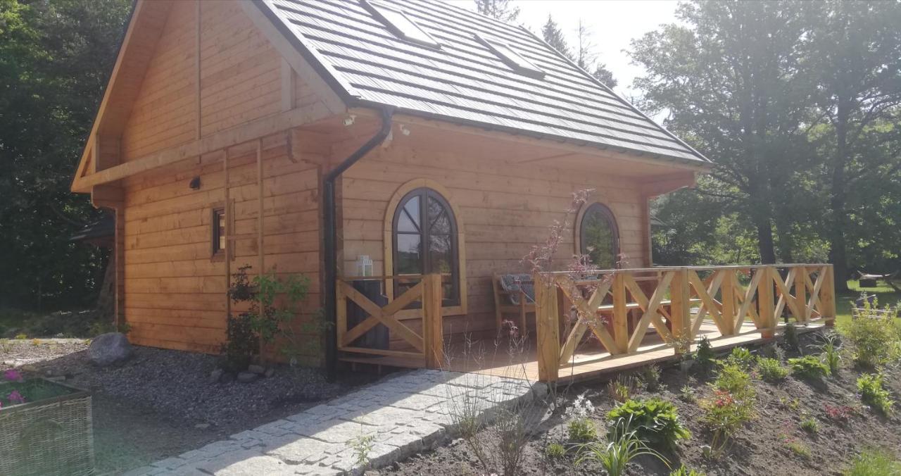 Woodorf Drewnem Uslane - Domki Z Bala Nad Rzeka Slupia Wsrod Pol I Lasow Z Chata Grillowa, Ogniskiem I Placami Zabaw Dla Dzieci Ustka Eksteriør billede